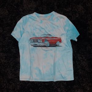 blue tie dye car print t-shirt. medium / large.